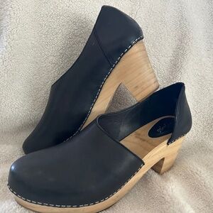 Free People Monroe Clogs size 41 (9.5)